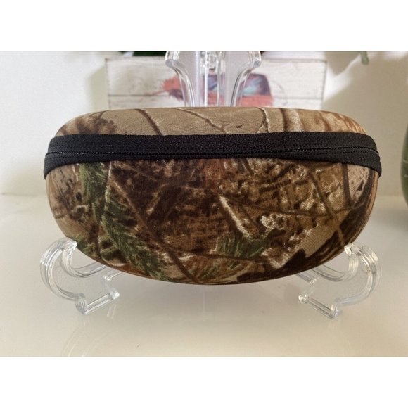 Chums Transporter Sunglasses Hard Case Real‎ Tree Camouflage Style Logo Zipper - Picture 1 of 16